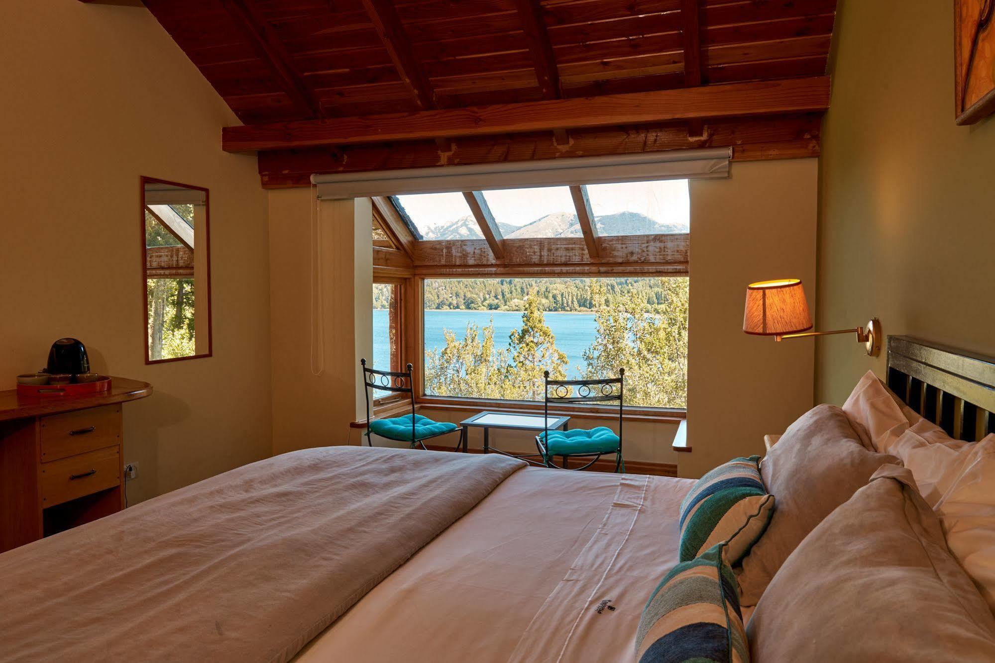 Peninsula Petit Hotel San Carlos de Bariloche Ngoại thất bức ảnh