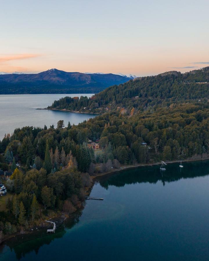 Peninsula Petit Hotel San Carlos de Bariloche Ngoại thất bức ảnh